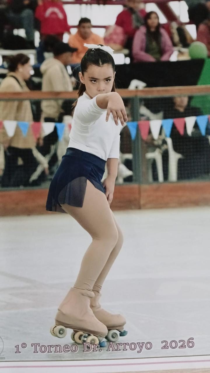 Patinadora en el 1° Torneo El Arroyo 2026